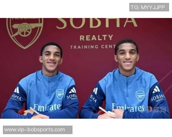 阿森纳以900万签下厄瓜多尔16岁双胞胎球员2027年正式加盟