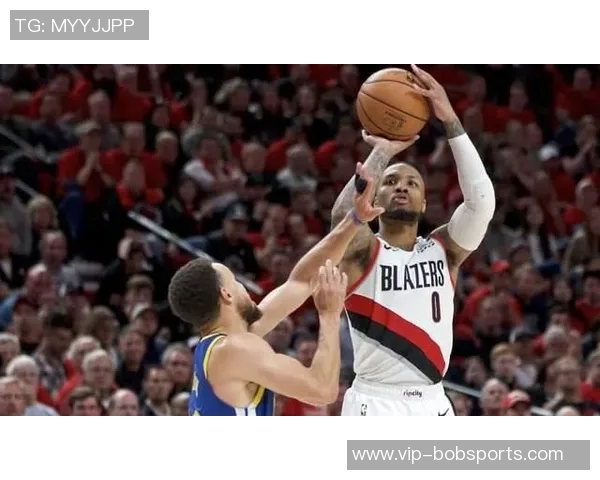 夸梅直言布朗尼不应模仿库里和利拉德的超远三分风格 夸梅直言布朗尼不应模仿库里和利拉德的超远三分风格