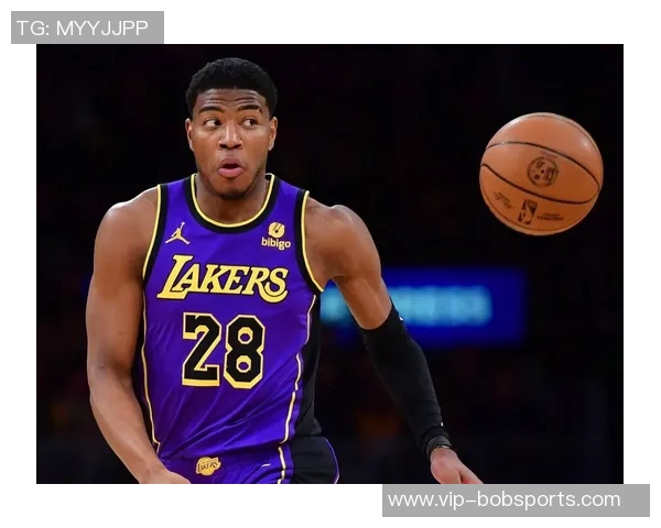 八村塁谈防守文班：强调对抗和紧贴让对手难以发挥