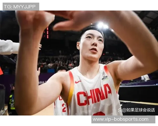 胡明轩昨夜三分雨下生涯新高40分助队止颓展现全能表现 胡明轩昨夜三分雨下生涯新高40分助队止颓展现全能表现