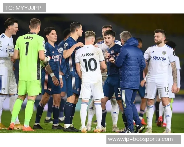 曼联全队提前抵达埃兰路球场备战客战利兹联赛事